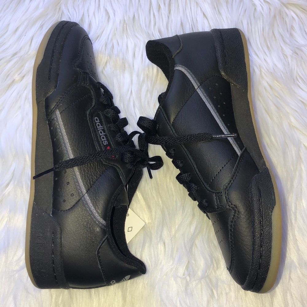 ADIDAS Continental 80 NWT